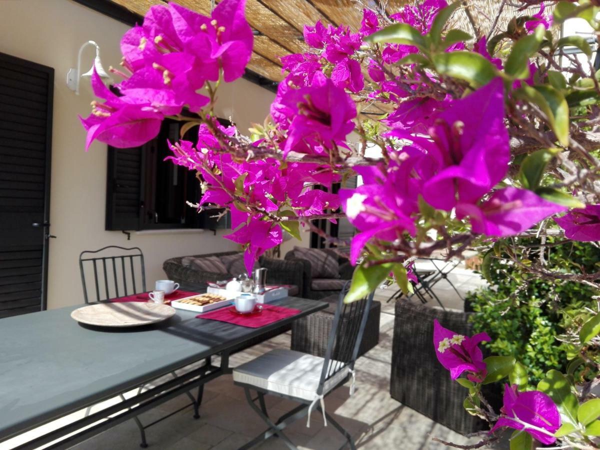 L'Antico Pergolato Apartments Brindisi Exterior foto