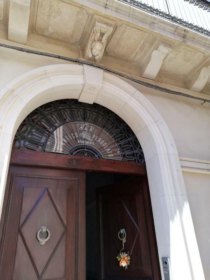 L'Antico Pergolato Apartments Brindisi Exterior foto